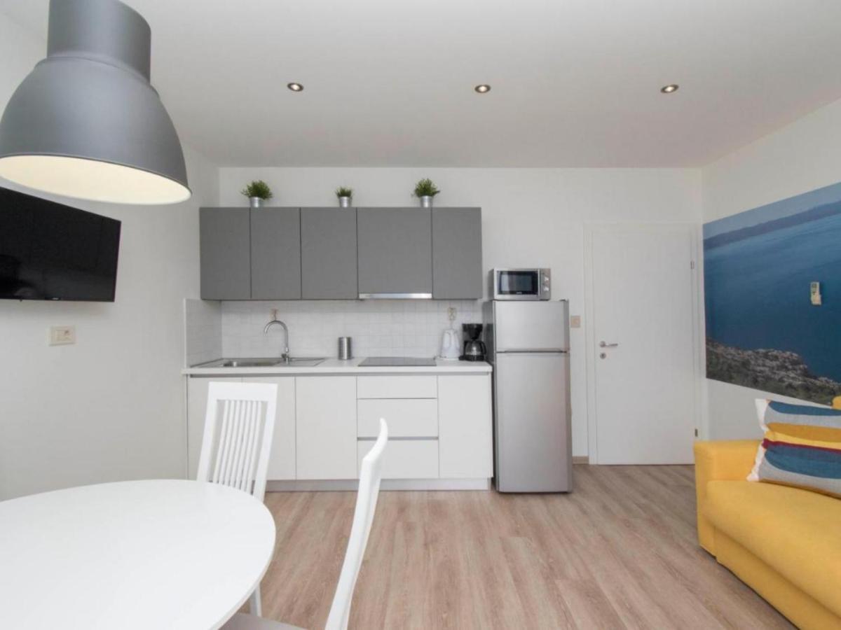 Apartments Antonio Tucepi Luaran gambar